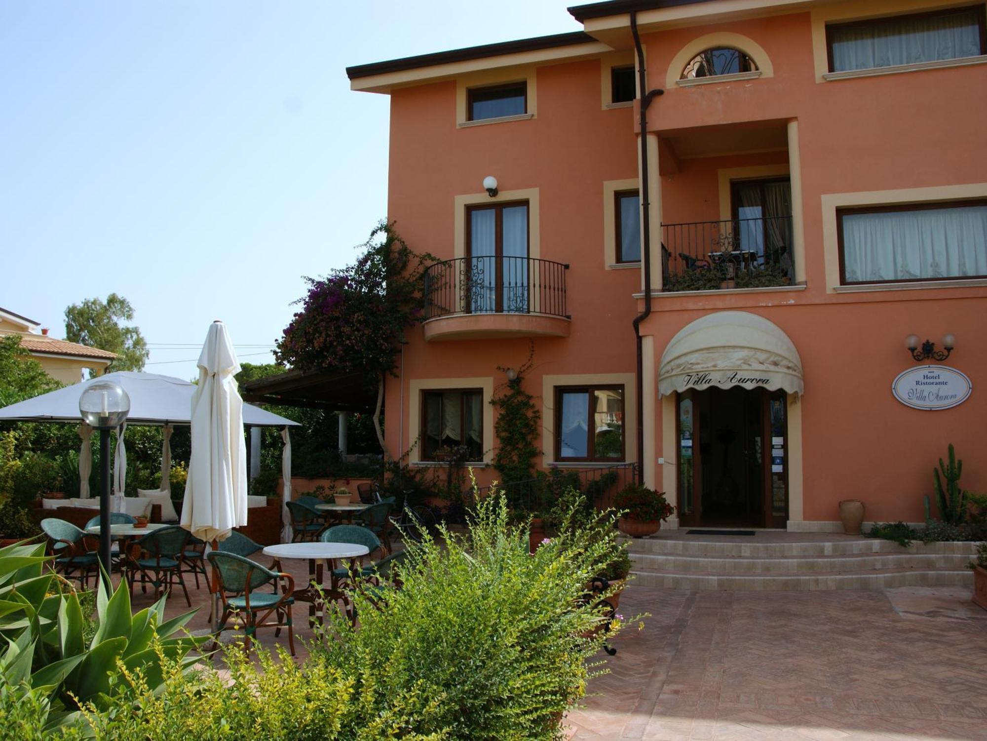 Hotel Aurora 3*